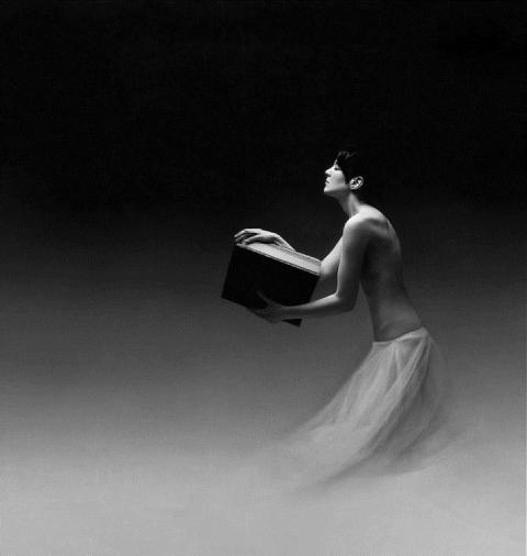 301400_192929450786365_100002079343949_434917_178865161_n